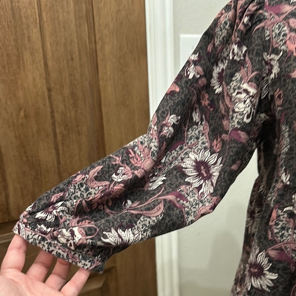 Lucky Brand-Floral Printed Peasant Top EUC - Picture 7 of 8